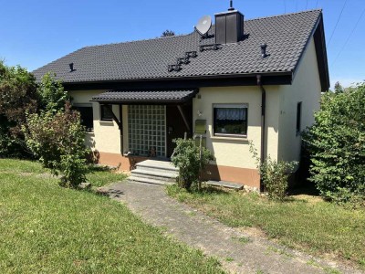Freundliche 4-Zimmer-Wohnung in Schliengen