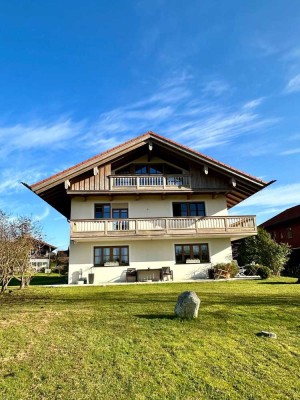 Doppelhaushälfte in ruhiger Lage mit traumhaftem Fernblick – Ihr neues Zuhause zum Wohlfühlen