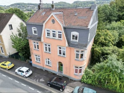 Ruhige Single Wohnung mit Terrasse/Einbauküche + Option sep. Zimmer 10qm auf gleicher Etage möglich