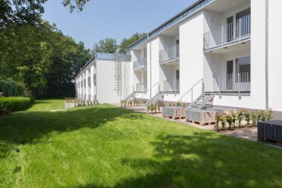 Erstbezug nach Sanierung: Moderne Ein-Zimmer-Wohnung mit Loggia und Terrasse