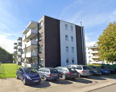 schöne 3 Zimmerwohnung mit Balkon