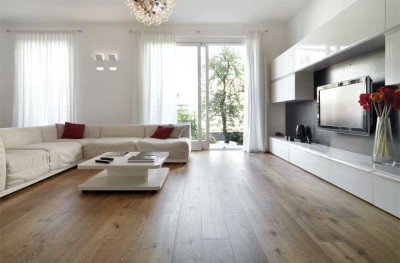 3-Raum-Obergeschosswohnung mit grossem Balkon, barrierefrei