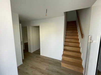 Stilvolle Neubau-Maisonettewohnung in zentraler Lage – modern, hochwertig, energieeffizient