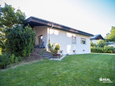 Traumhaftes Haus in Feldkirch: Platz, Garten und Sauna