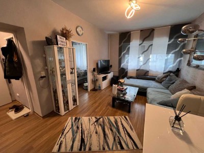 Möbilierte 2,5-Zimmer-Erdgeschosswohnung in Frankfurt