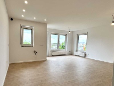 Attraktive 2-Zimmer-Wohnung mit Süd-Balkon und Weitblick – Erstbezug nach hochwertiger Sanierung