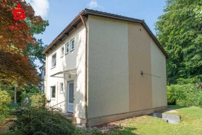 Familiendomizil! Reiheneckhaus mit großem Garten