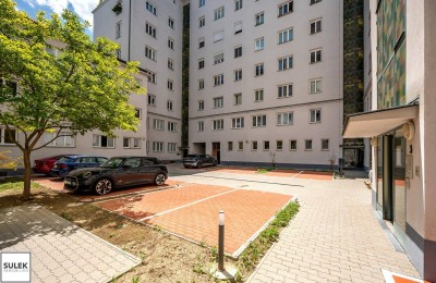 *Vormerkung* ab 10.9 Besichtigungen Möglich: Schottenring (U2/U4): 4 Zimmer-Wohnung beziehbar ab Oktober - Miete inkl. Heizkosten! WG-geeignet!