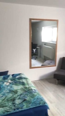 2 Zimmer möblierte Einliegerwohnung für eine Einzelperson