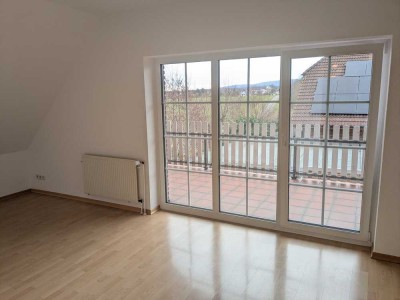 3,5 Zimmer Wohnung mit Balkon am Feldrand