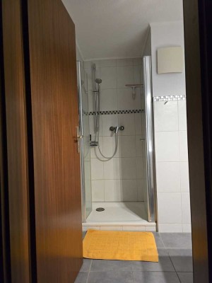 450€ Warm Miete Charmante Dachgeschosswohnung in Bad Füssing