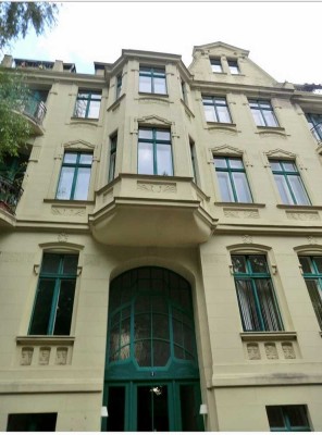 kleine gemütliche Dachgeschosswohnung über den Dächern von Görlitz mit Einbauküche