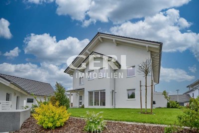 Traumhaftes Haus mit Doppelgarage und Garten in Bogen zu vermieten