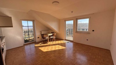 Gemütliche 1-Zimmer-Wohnung mit 2 Sonnenbalkonen & Blick ins Grüne!