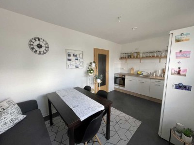 ***Romantische Wohnung - *** - mit Möglichkeit zur Übernahme der Küche