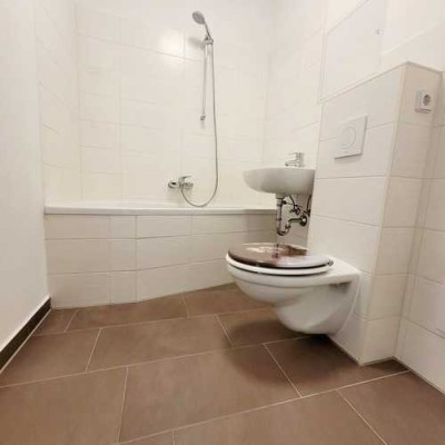 3-Zimmer mit Balkon und Aufzug