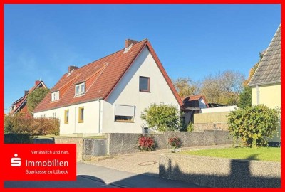 Erwecken Sie diese Doppelhaushälfte aus dem Dornröschenschlaf