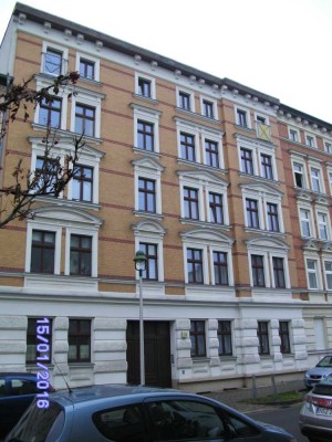 Wunderschöne renovierte 2 Raumwohnung mit Balkon