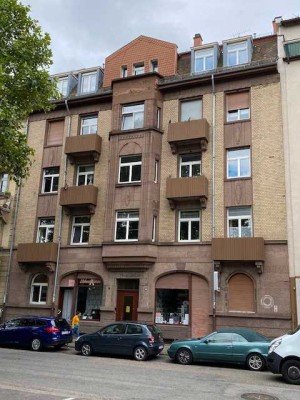 Helle 2-Zimmer Dachgeschosswohnung in Mannheim-Neckarstadt-Ost / Wohlgelegen