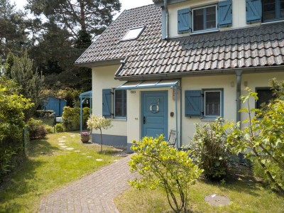 Gepflegte 3-Zi.-Doppelhaushälfte mit Kaminofen und Sauna in Kamminke, provisionsfrei