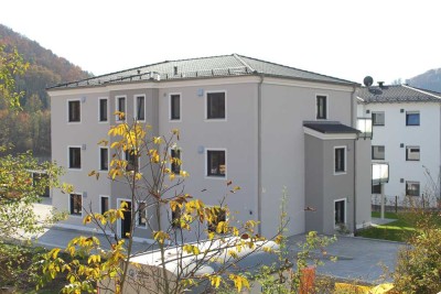 Schöne 2-Zimmer-Wohnung mit Dachterrasse in Riedenburg