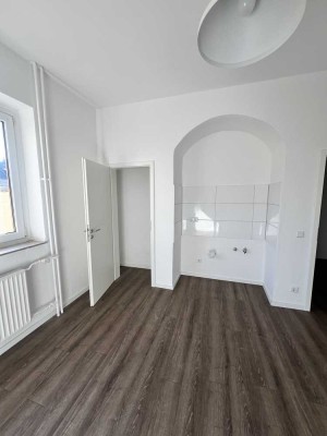 Moderne 2,5-Zimmer-Wohnung in Gelsenkirchen-Schalke – frisch modernisiert & sofort bezugsfrei