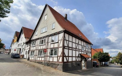 Attraktives, geräumiges Mehrfamilien-Fachwerkhaus in Wolfhagen