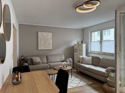 Tolles Design Apartment mit Balkon und PKW Stellplatz in Stadtfeld - Ost.