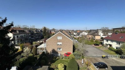 *Tolle 3 Raum-Wohnung mit Loggia*