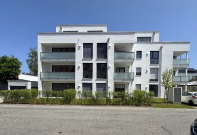 ***NEU***Neuwertige Vier-Zimmer-Wohnung mit Gartenanteil in Mühldorf a. Inn