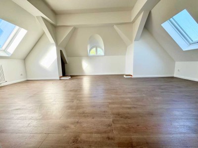 +++Erstbezug nach Sanierung, 2 Zimmerwohnung mit offener Küche im schönen Lankwitz+++