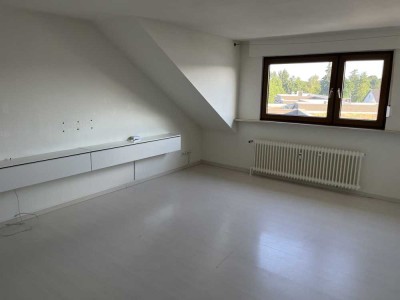 DG-Wohnung in kleiner Wohneinheit "Nieder-Roden"