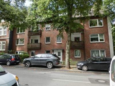 Gemütliche Dachgeschoss-Wohnung Nähe Werden-Mitte! Übernahme Einbauküche möglich!