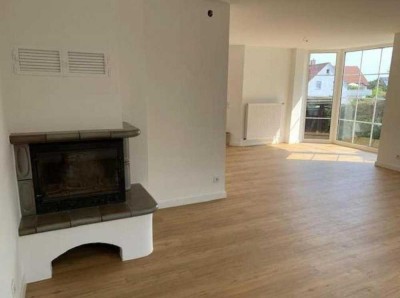 Gemütliche DHH mit Garten, Carport, Kamin & Einbauküche -4 Zimmer Wohntraum zum Mieten