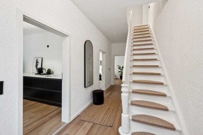 IHR NEUES ZUHAUSE IN DER WESTSTADT - MODERNISIERTE DOPPELHAUSHÄLFTE