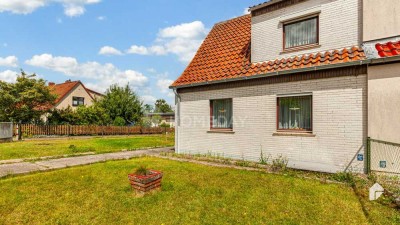 Individuell gestaltbare DHH mit Terrasse, 7 Zimmern, großem Garten, Garage und Nebengebäude