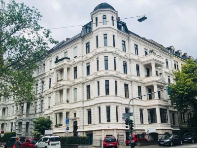 Schöne 5 ZKBB Altbauwohnung
