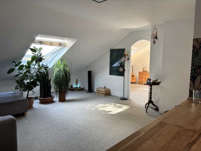 Gemütliche Studio DG Wohnung in Erzhausen