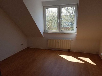 3-Zimmerwohnung mit Balkon in Mannheim-Neuhermsheim