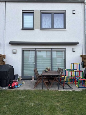 Neuwertiges und familienfreundliches Energieeffizienzhaus mit fünf Zimmern in Essen Frohnhausen