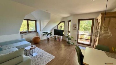 Helle Wohnung mit freiem Blick auf Weinberge&schnell in der City