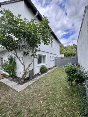PRIVATVERKAUF!!  Gepflegtes EFH in ruhiger und wunderschöner Ortsrandlage