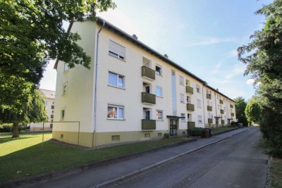 Großzügige 4-Zimmer-Wohnung mit Balkon und Garage in Schwenningen