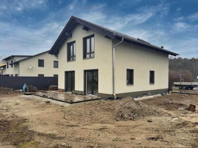 Neues Einfamilienhaus in Peitz - hier können Sie zeitnah einziehen!