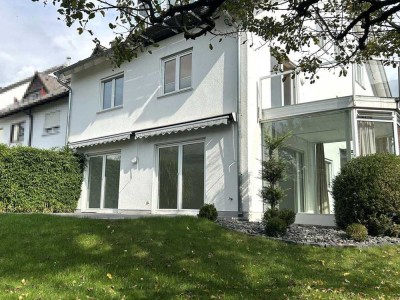 Großzügiges Haus mit gepflegtem Garten in Frankfurt-Bergen-Enkheim