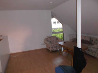 Exklusive 3-Zimmer-Maisonette-Wohnung,73 qm  Wohnraum,und  Hobbyraum,in Mietpreis enthalten,EBK