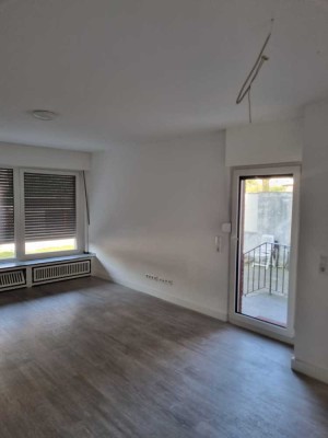 4,5 Zimmer Wohnung mit Garten