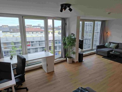 Nahe Paradeplatz, Uni-Nähe 1-2-ZKB mit EBK und Dachterassennutzung, N2, 4