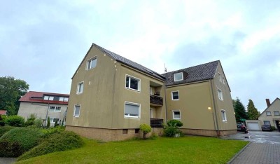 Renovierungsbedürftige Dachgeschosswohnung mit zusätzlichem Abstellraum – sofort verfügbar