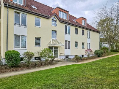 WOB-Fallersleben / Schöne 2 Zimmer Eigentumswohnung mit Balkon, Keller und PKW-Stellplatz